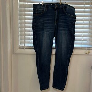 Kut from the Kloth - Naomi jeans - size 14W - excellent condition